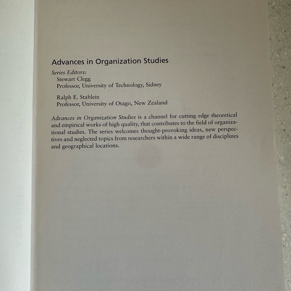 Niklas Luhmann & Organization Studies Advances in Organization Studies Book v.14 - Picture 5 of 12
